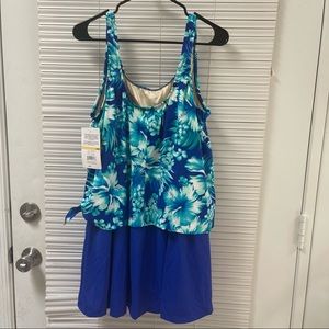 Maxine Of Hollywood Instant Minimizer One Piece Bathing Suit